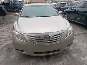 Toyota Camry 2008 Gold