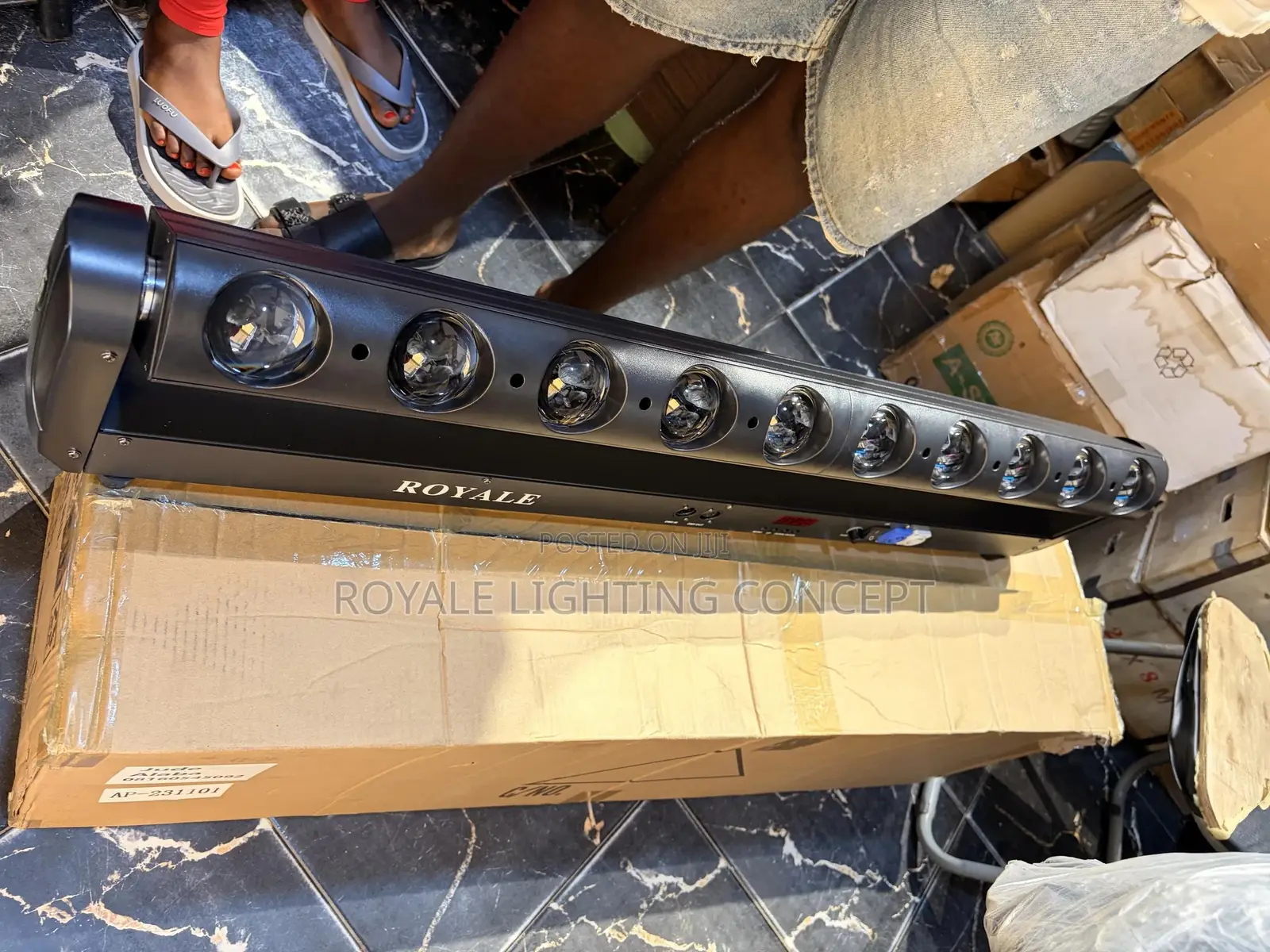 10x40 Sweep Beam Light