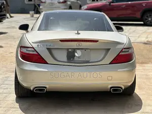 Mercedes-Benz SLK-Class 2012 Gold
