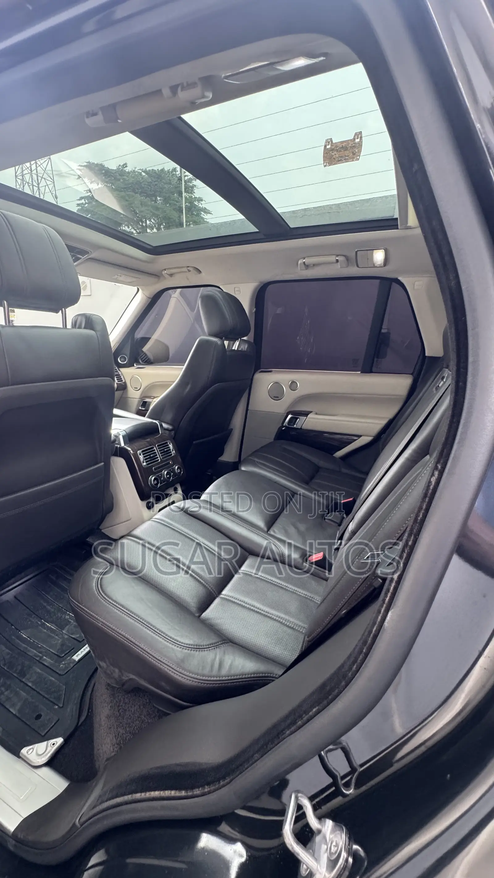 Land Rover Range Rover Vogue 2014 Black