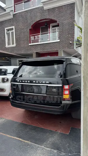 Land Rover Range Rover Vogue 2014 Black