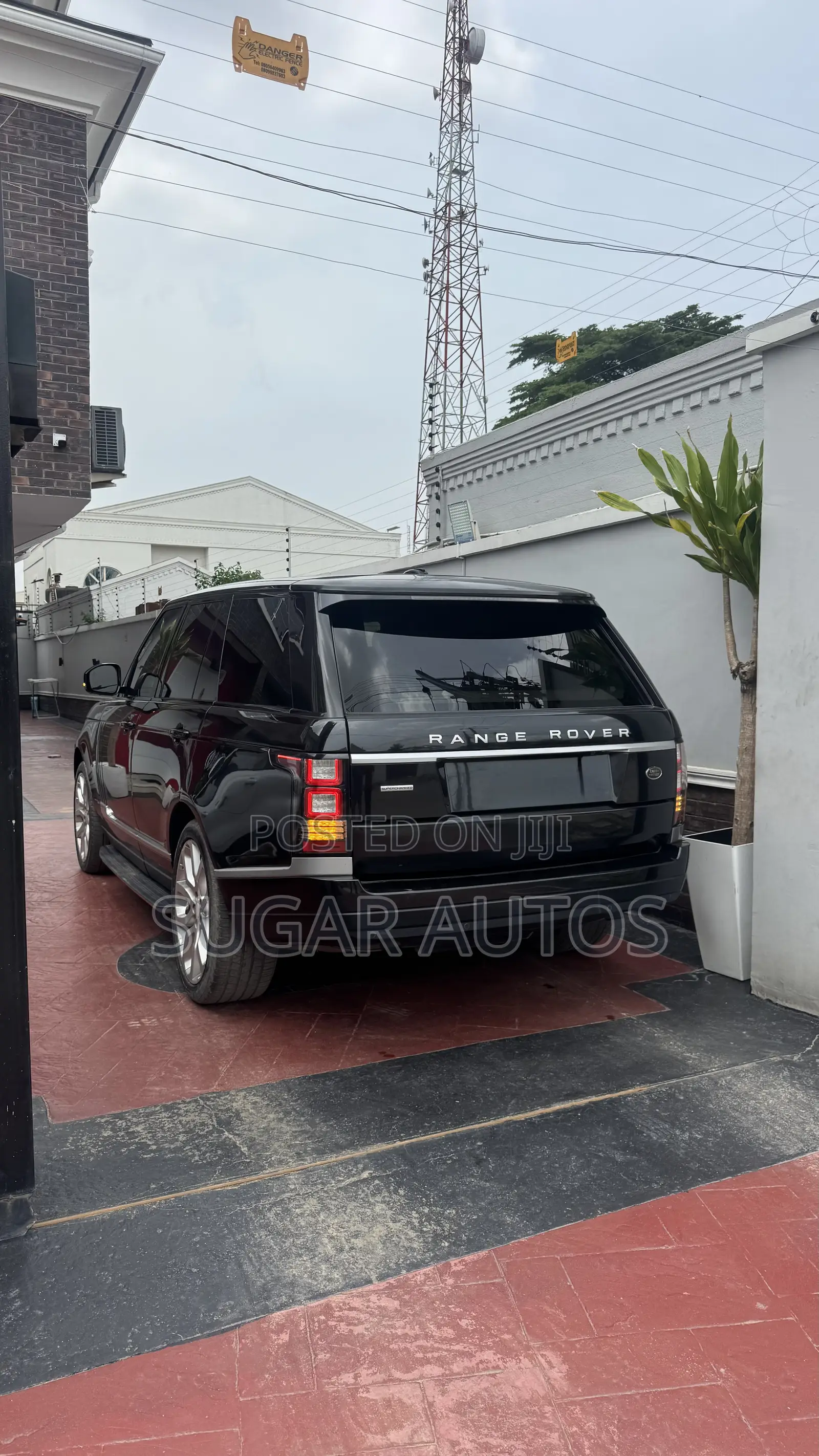 Land Rover Range Rover Vogue 2014 Black