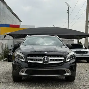Mercedes-Benz GLA 250 2017 Black
