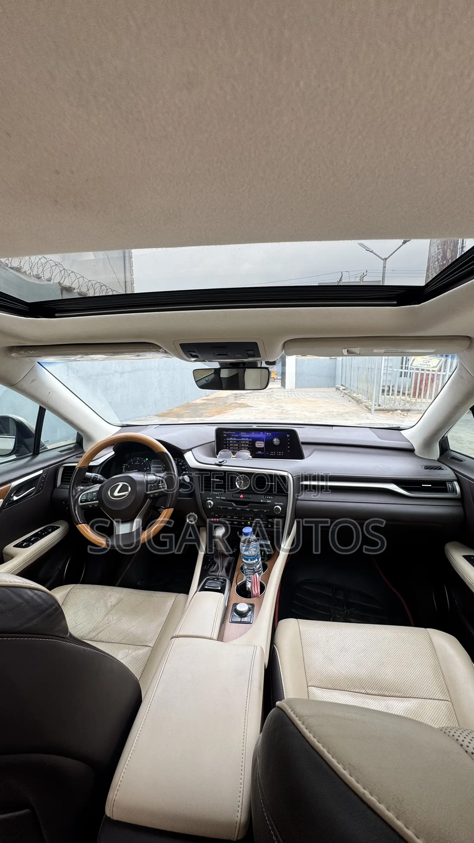 Lexus RX 350 AWD 2016 Gold