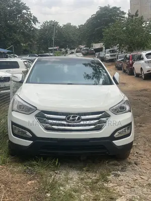 Hyundai Santa Fe 2014 White
