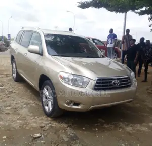 Toyota Highlander 2009 Gold