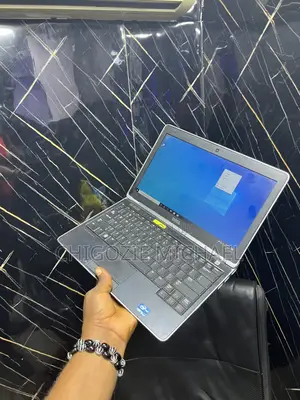 Laptop Dell Latitude E6220 4GB Intel Core i5 HDD 500GB