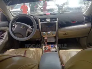Toyota Camry 2009 Gray