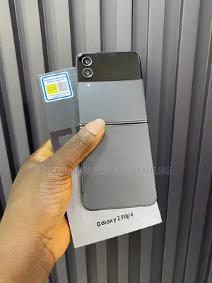 Samsung Galaxy Z Flip4 256 GB Black