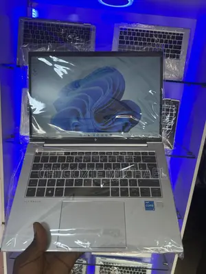 Laptop HP EliteBook 840 G9 16GB Intel Core i5 SSD 256GB