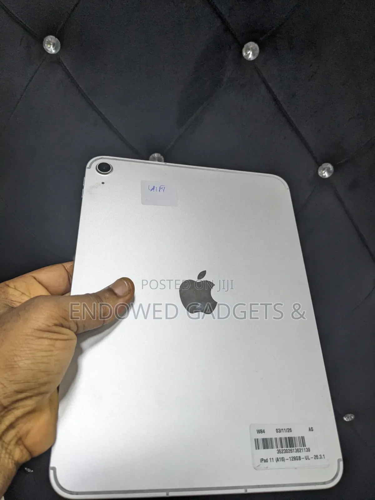 Apple iPad (2025) 128 GB Silver