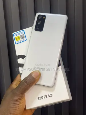 Samsung Galaxy S20 FE 256 GB White