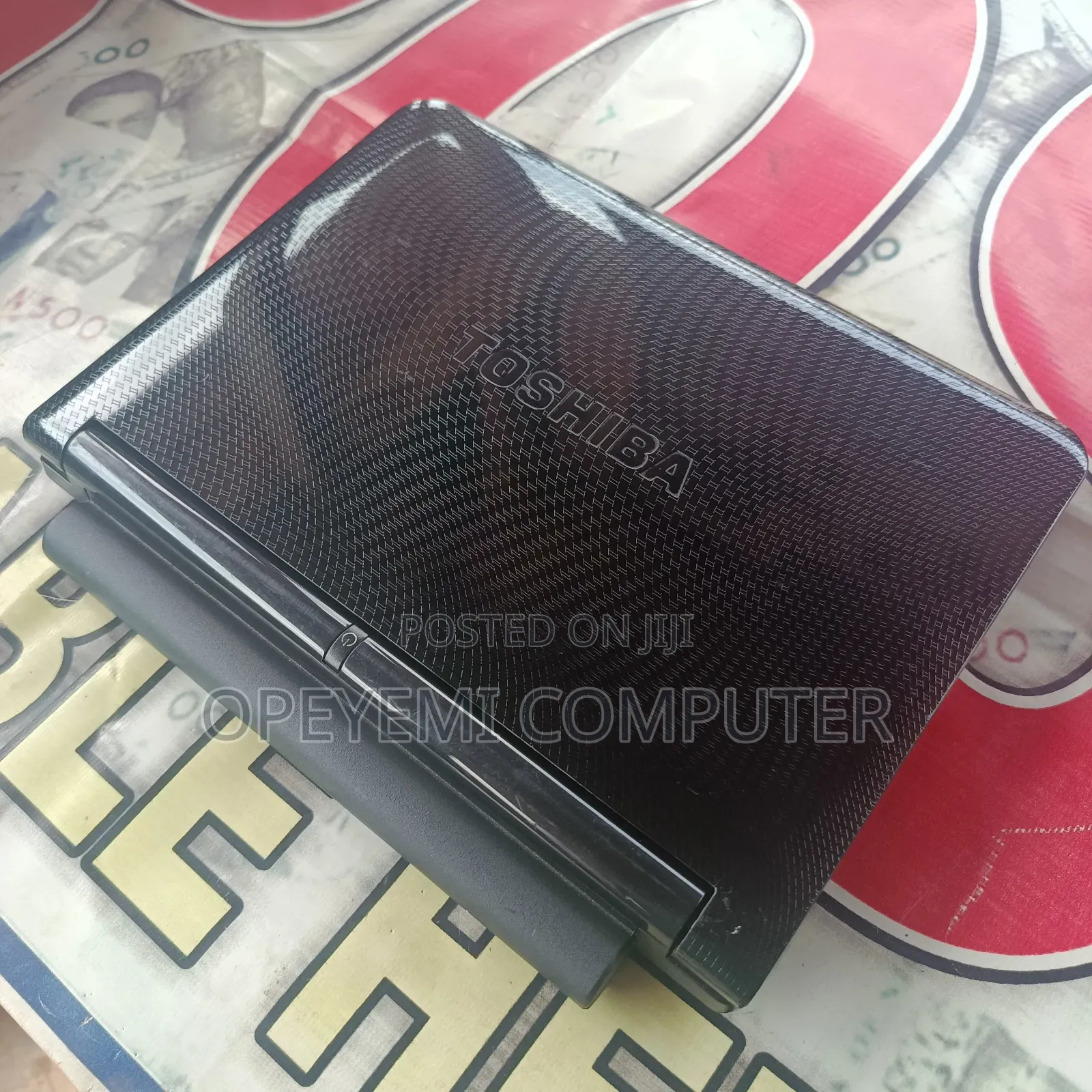 Laptop 2GB Intel HDD 250GB
