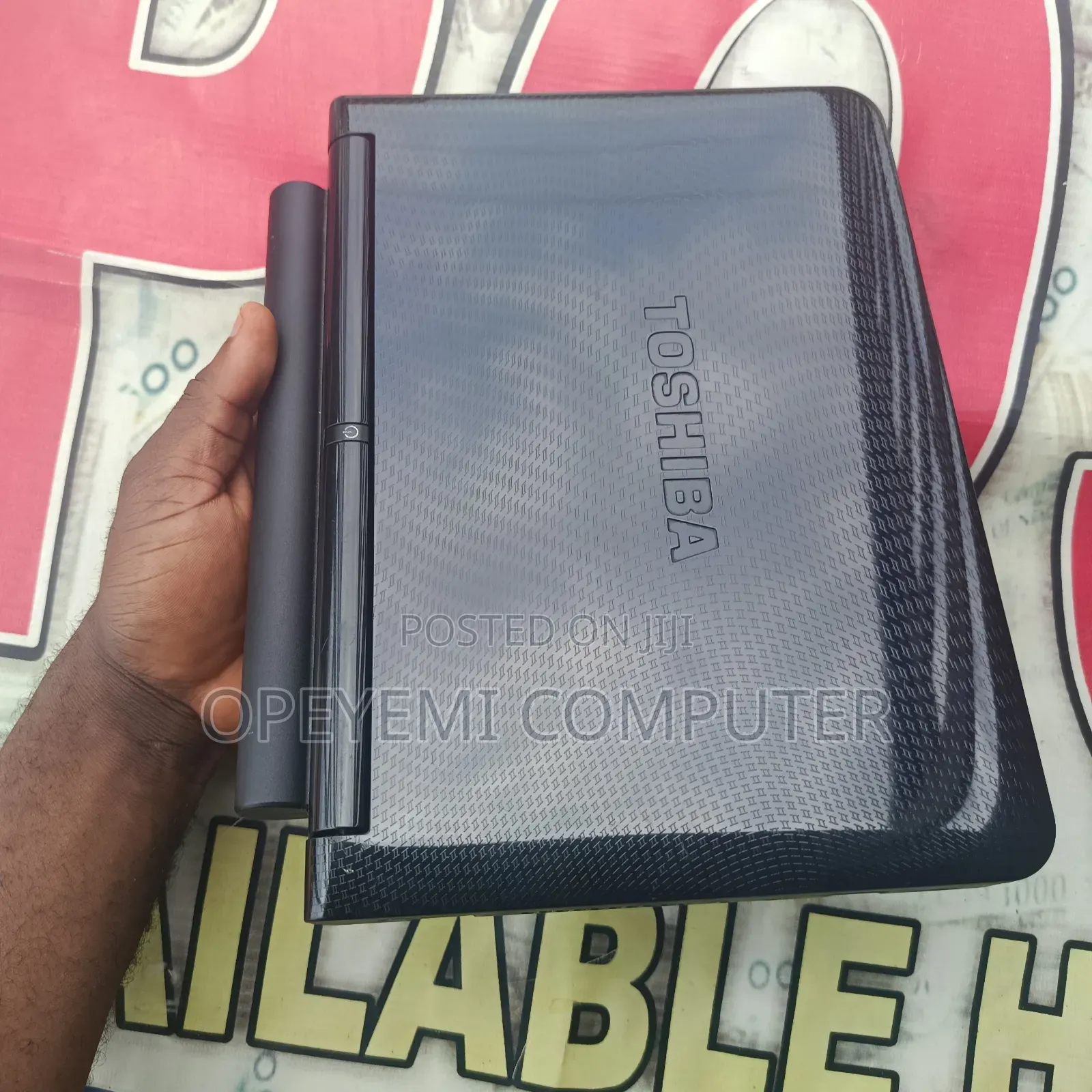 Laptop 2GB Intel HDD 250GB