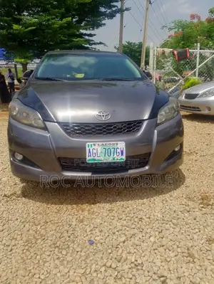 Toyota Matrix 2011 Gray