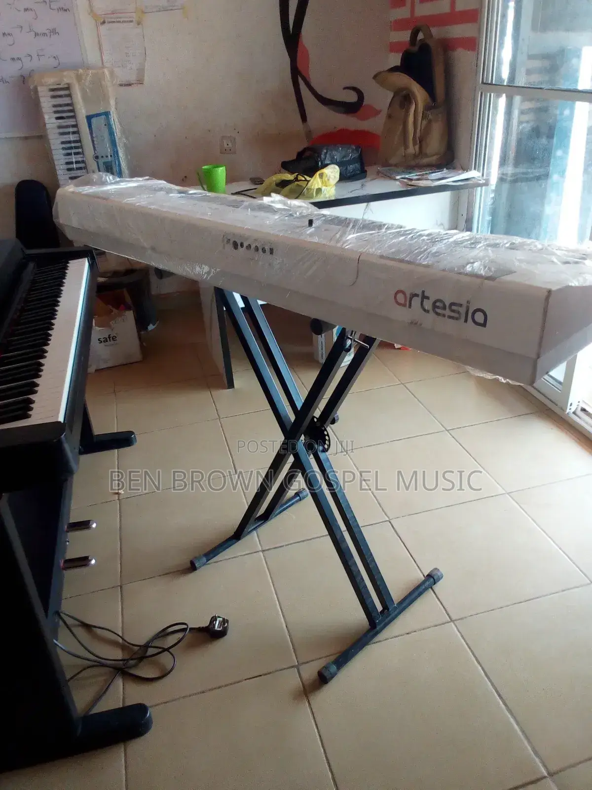 Sound Professional Artesia Electronic Piano