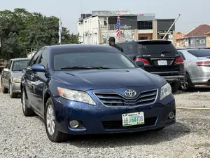 Toyota Camry 2012 Blue