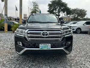 Toyota Land Cruiser 2014 Black