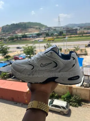 Shoes for Both Male and Female