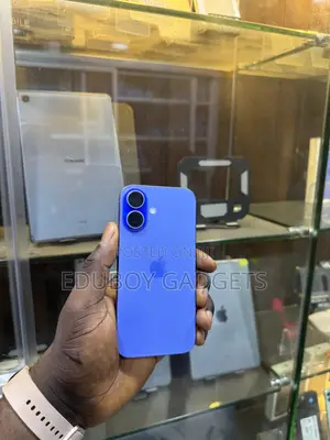 Apple iPhone 16 128 GB Blue