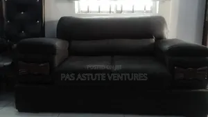 7 Seater Chair