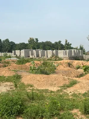 3bdrm Block of Flats in Idu for sale