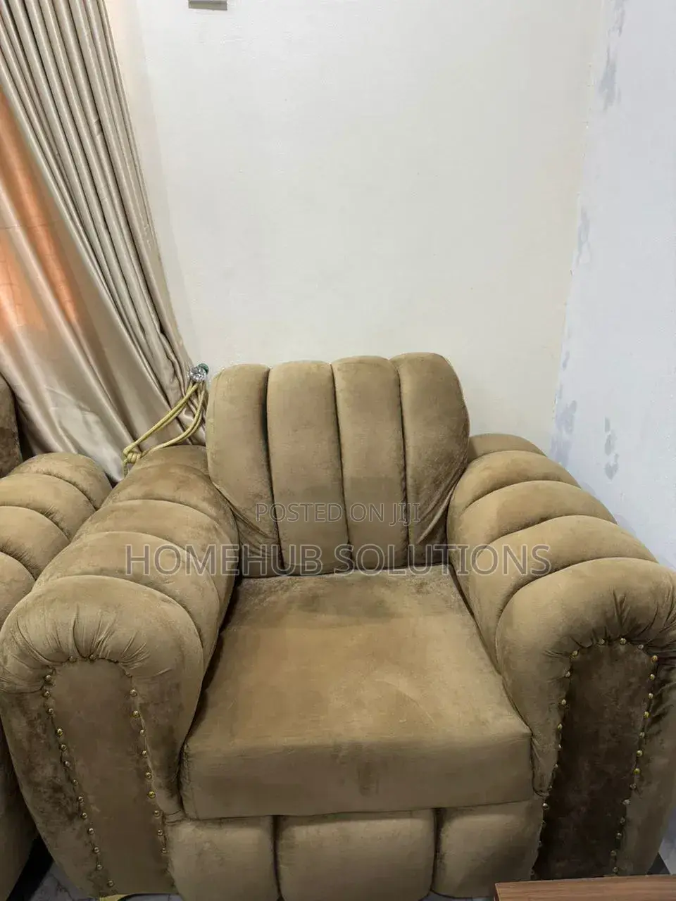 Single Seater Sofa
