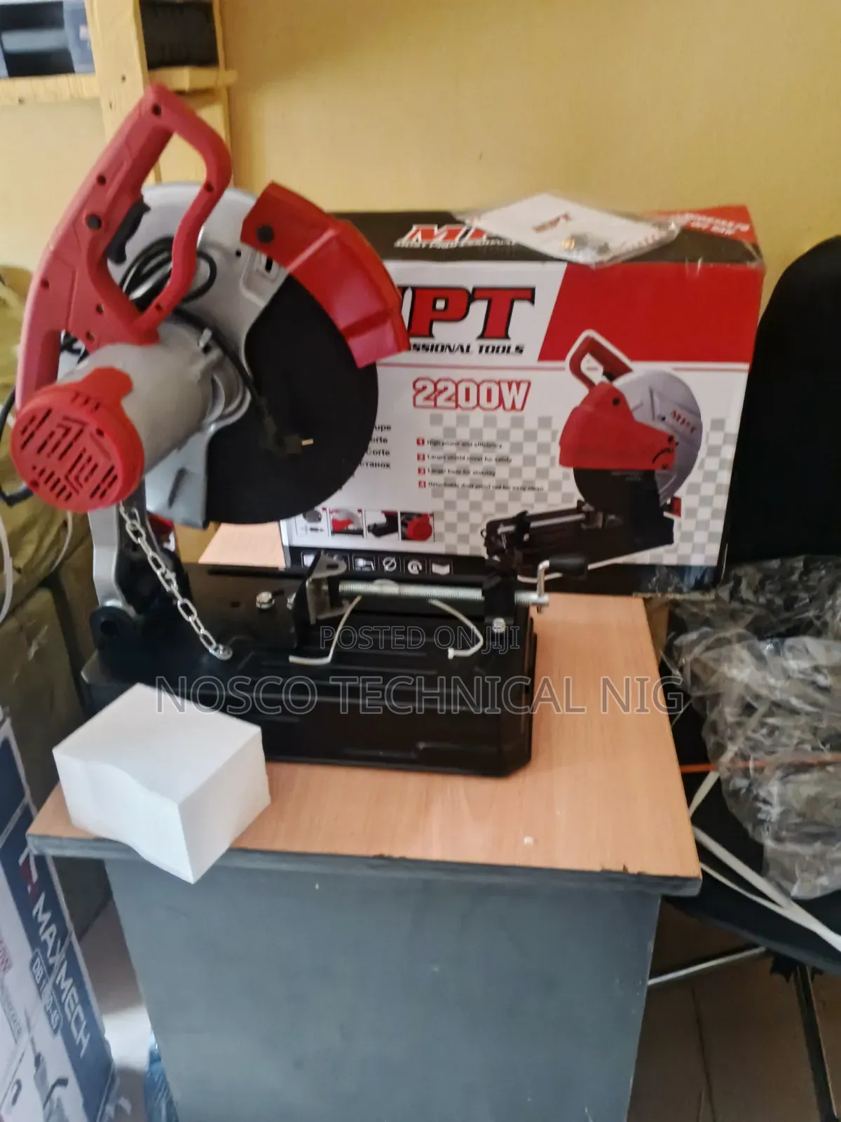 Cut Off Saw Machine