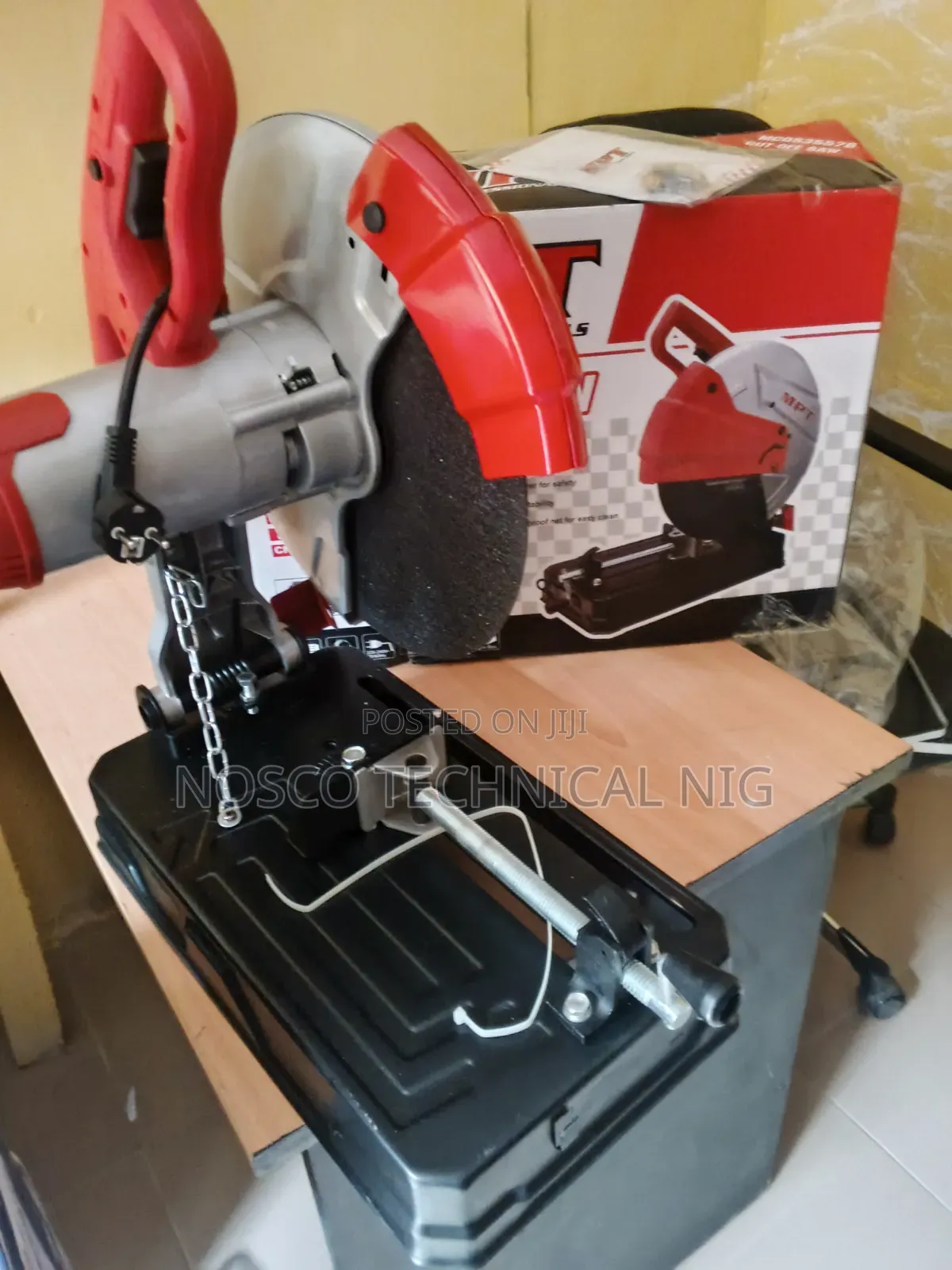 Cut Off Saw Machine