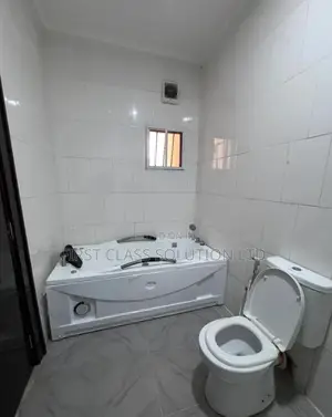 2 Bedroom Terrace in Gwarimpa