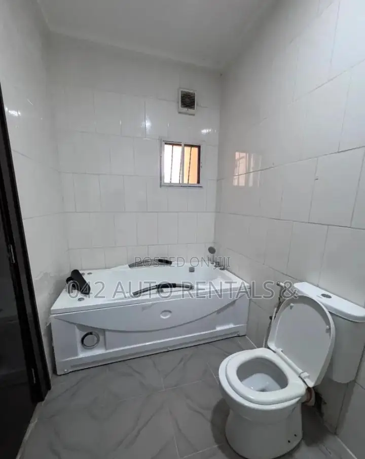 2 Bedroom Terrace in Gwarimpa