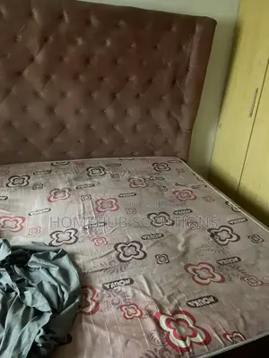 4.5by6 Bedframe With Mattress
