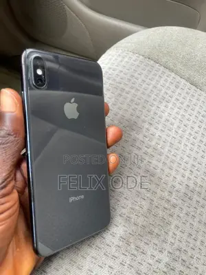 Apple iPhone XS Max 64 GB Black