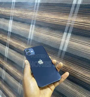 Apple iPhone 12 64 GB Black