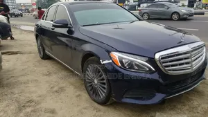 Mercedes-Benz C300 Sport 4dr AWD 4Matic Sedan (2.0L 4cyl 7A) 2015 Blue