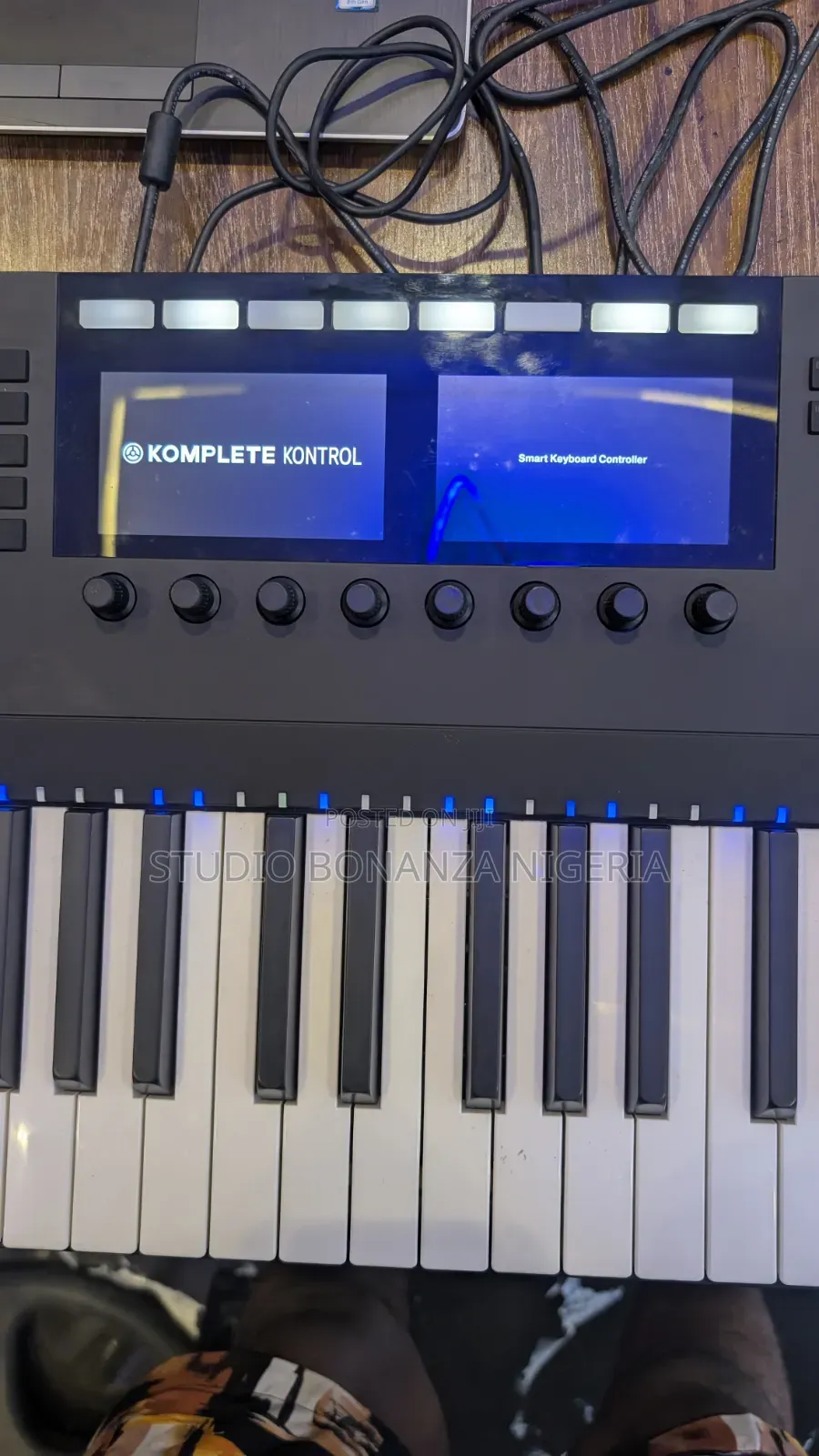 Komplete Kontrol S88 Mkii Studio Midi Keyboard Controller