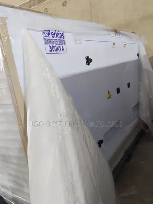 300kva Perkins Soundproof Generator  Copper Coil Two Years Warranty