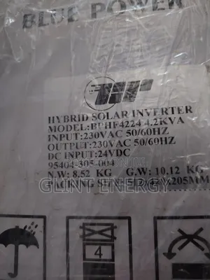 4. 2kva 24v Bluepower Hybrid Inverter