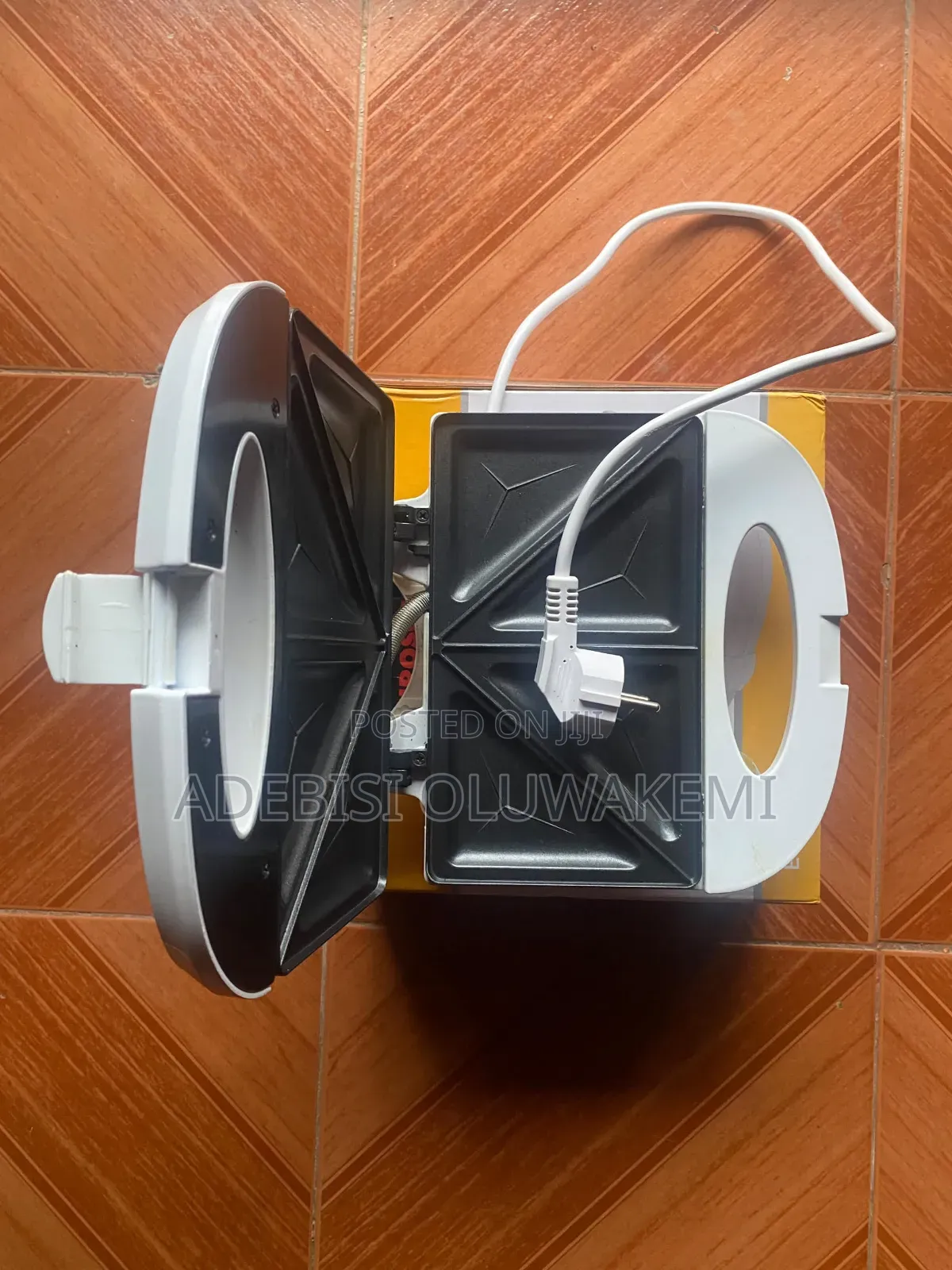5 Months Old Eurosonic Sandwich Maker