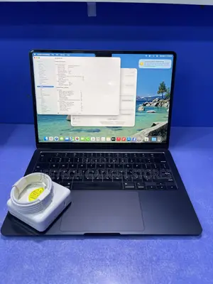 Laptop Apple MacBook Air 2022 M2 8GB Apple M2 SSD 256GB