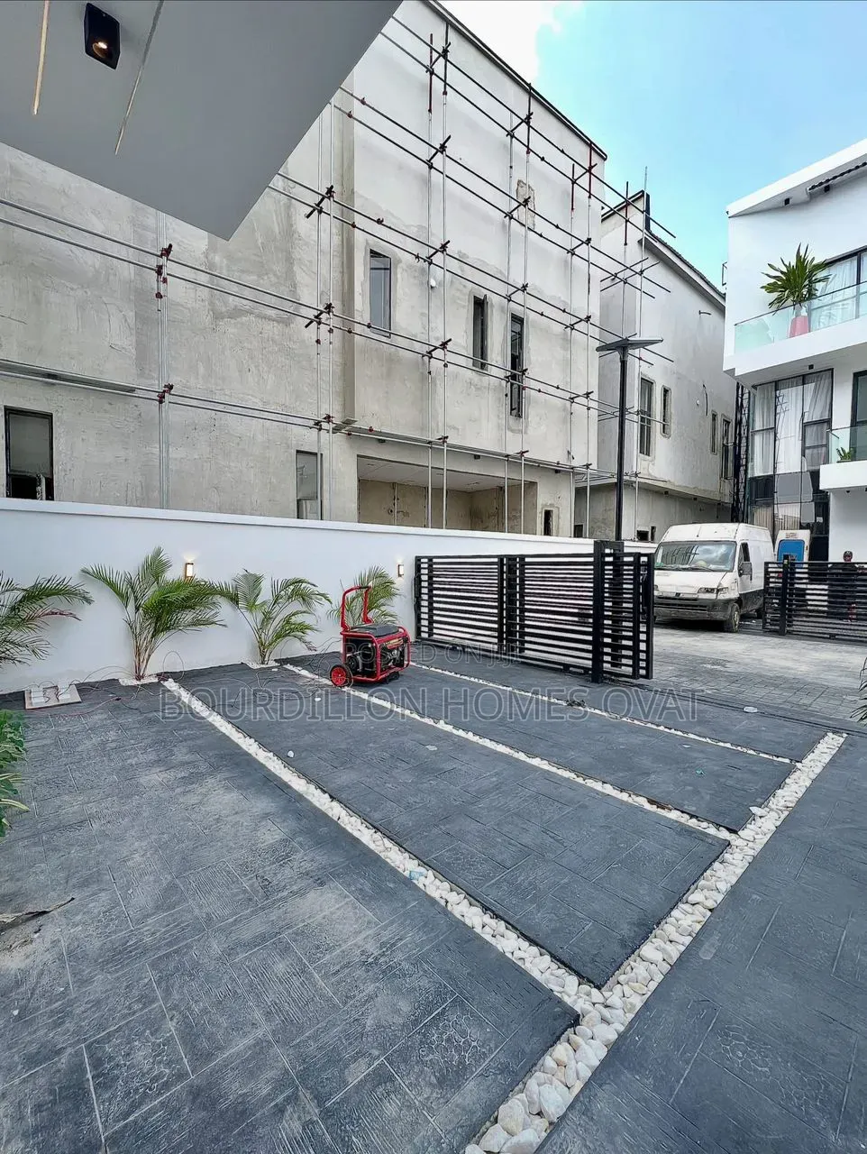 Luxury 4-bedroom Semi-detached Duplex With Bq