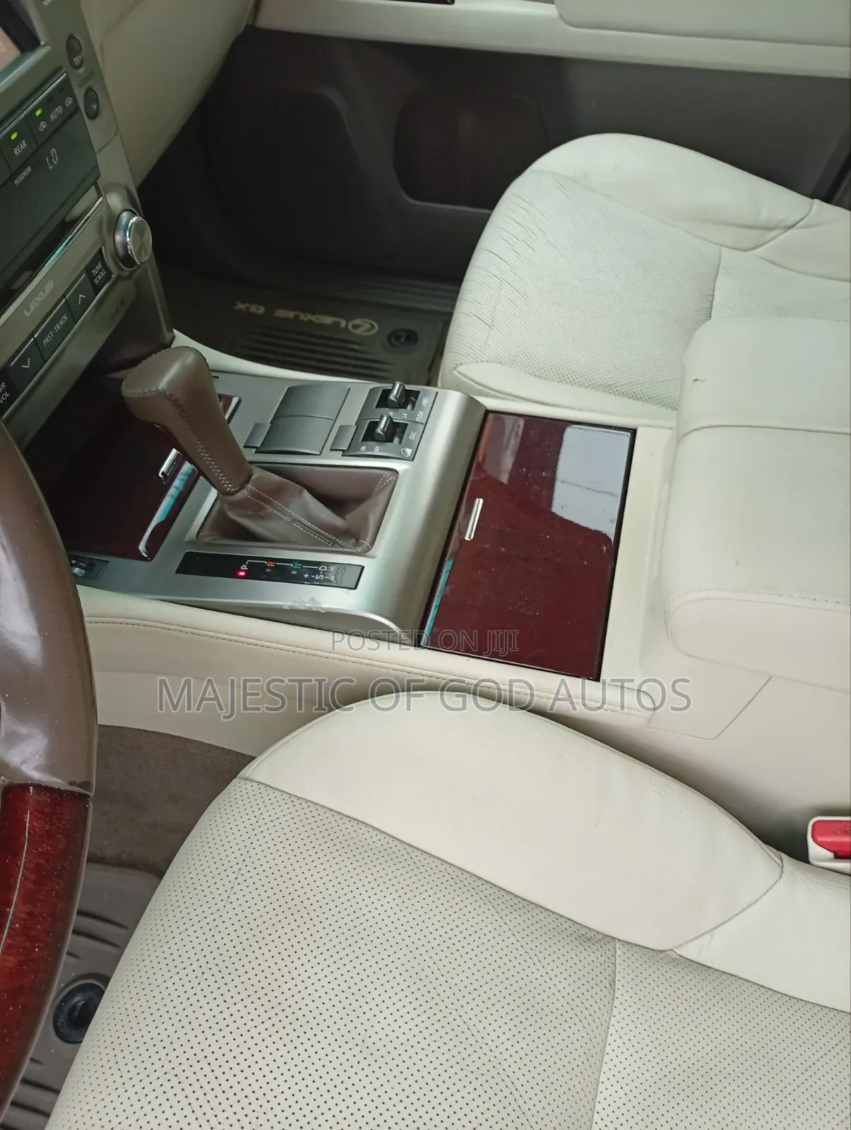 Lexus GX 2014 Gold