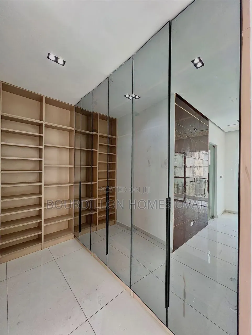 Luxury 4-bedroom Semi-detached Duplex With Bq