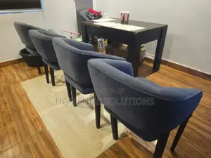 4 Seaters Dining Table Set