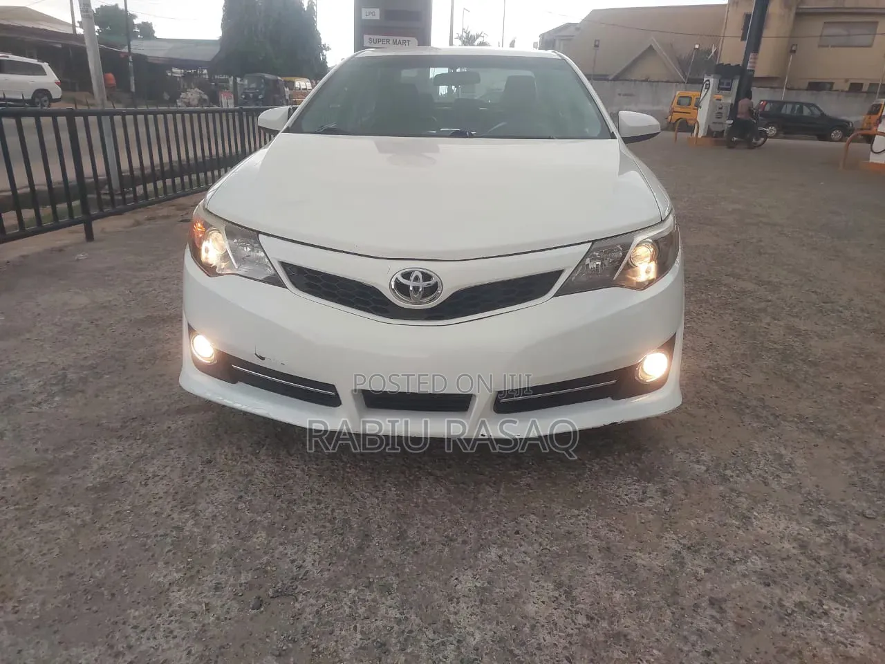 Toyota Camry 2013 White