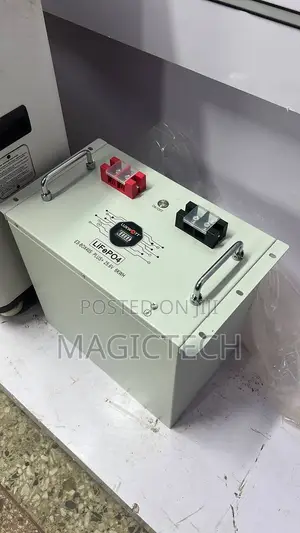 Luxwatt 6kwh/24v Lithium Solar Battery
