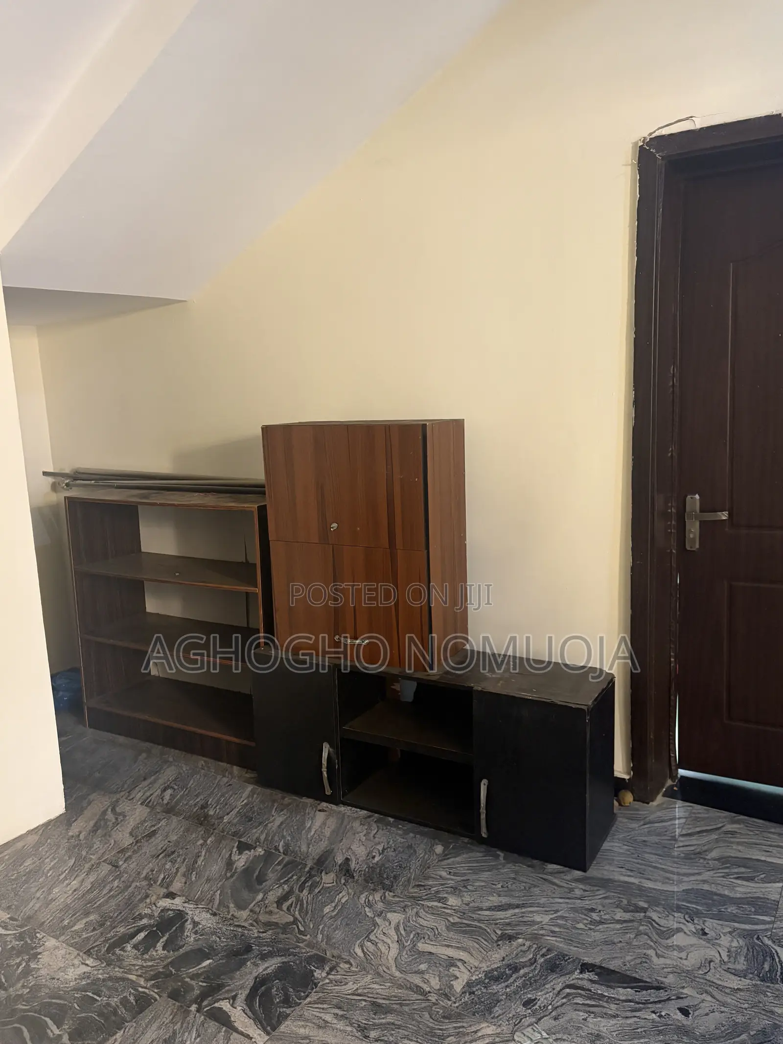 Kitchen Cabinet