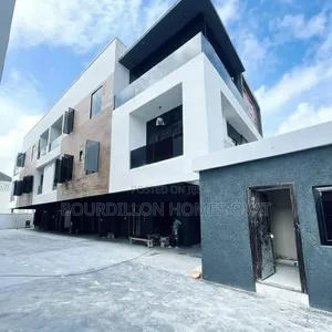 4bdrm Duplex in Lekki Phase 1 for sale