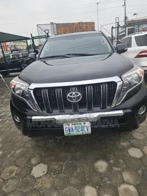 Toyota Land Cruiser Prado 2012 Black
