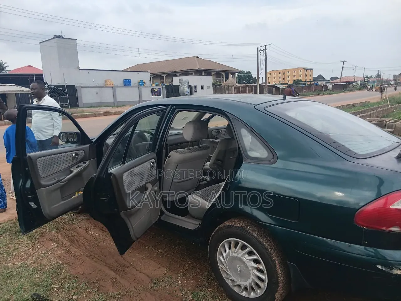 Mazda 626 LX 4dr Sedan (2.0L 4cyl 5M) 2002 Green